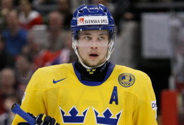 OTTAWA, ON - JANUARY 5:  Victor Hedman #4 of Team Sweden skates during a play stoppage at the Gold Medal Game of the IIHF World Junior Championships at Scotiabank Place on January 05, 2009 in Ottawa, Ontario, Canada.  Team Canada defeated Team Sweden 5-1.  (Photo by Richard Wolowicz/Getty Images)