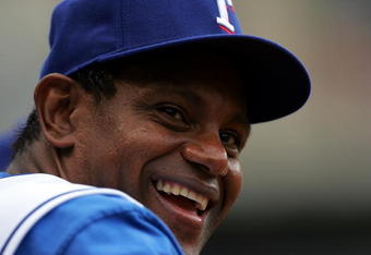 ARLINGTON, TX - MAY 06:  Sammy Sosa #21 of the Texas Rangers during play against the Toronto Blue Jays on May 6, 2007 at Rangers Ballpark in Arlington, Texas.  (Photo by Ronald Martinez/Getty Images)