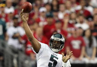 GLENDALE, AZ - JANUARY 18:  Quarterback Donovan McNabb #5 of the Philadelphia Eagles throws the ball during the NFC championship game against the Arizona Cardinals on January 18, 2009 at University of Phoenix Stadium in Glendale, Arizona.  (Photo by Jed Jacobsohn/Getty Images)