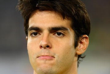 PRETORIA, SOUTH AFRICA - JUNE 21:  Kaka of Brazil lines up for the National Anthem during the FIFA Confederations Cup match beween Italy and Brazil at The Loftus Versfeld Stadium on June 21, 2009 in Pretoria, South Africa.  (Photo by Laurence Griffiths/Getty Images)