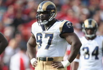 SAN FRANCISCO - NOVEMBER 18:  La'Roi Glover #97 of the St. Louis Rams stands on the field against the San Francisco 49ers on November 18, 2007 at Monster Park in San Francisco, California. (Photo by Jed Jacobsohn/Getty Images)