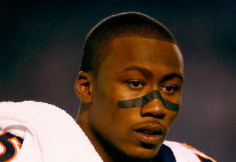 SAN DIEGO - DECEMBER 28:  Brandon Marshall #15 of the Denver Broncos before the NFL game against the San Diego Chargers at Qualcomm Stadium on December 28, 2008 in San Diego, California. The Chargers defeated the Broncos 52--21.  (Photo by Jeff Gross/Getty Images)
