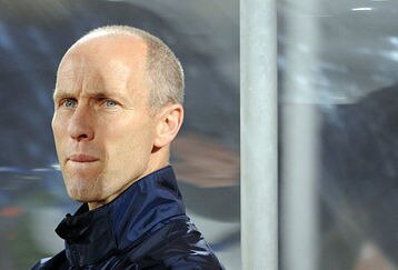 Bob-bradley-usa-soccer-coach_feature
