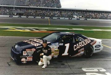 Carolinacar_feature