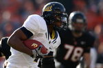 CORVALLIS, OR - NOVEMBER 15:  Jahvid Best #4 of the California Golden Bears runs the ball the Oregon State Beavers at Reser Stadium on November 15, 2008 in Corvalis, Oregon.  (Photo by Jonathan Ferrey/Getty Images)