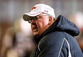 COLLEGE PARK, MD - NOVEMBER 22:  Head coach Ralph Friedgen of the Maryland Terrapins looks on against the Florida State Seminoles on November 22, 2008 at Byrd Stadium in College Park, Maryland.  (Photo by Jim McIsaac/Getty Images)
