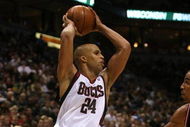 MILWAUKEE - FEBRUARY 18: Richard Jeferson #24 of the Milwaukee Bucks looks to pass against the Chicago Bulls on February 18, 2009 at the Bradley Center in Milwaukee, Wisconsin. The Bulls defeated the Bucks 113-104. NOTE TO USER: User expressly acknowledges and agreees that, by downloading and/or using this Photograph, User is consenting to the terms and conditions of the Getty Images License Agreement. (Photo by Jonathan Daniel/Getty Images)