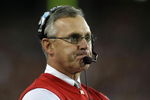 GLENDALE, AZ - JANUARY 05:  Head coach Jim Tressel of the Ohio State Buckeyes reacts during the Tostitos Fiesta Bowl Game against the Texas Longhorns on January 5, 2009 at University of Phoenix Stadium in Glendale, Arizona.   The Longhorns defeated the Buckeyes 24-21.  (Photo by Doug Pensinger/Getty Images)