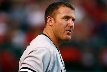 ANAHEIM, CA - MAY 25:  Jim Thome #25 of the Chicago White Sox looks on from the dugout against the Los Angeles Angels of Anaheim at Angel Stadium on May 25, 2009 in Anaheim, California.  (Photo by Jeff Gross/Getty Images)