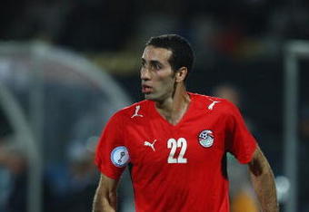 RUSTENBURG, SOUTH AFRICA - JUNE 21:  Mohamed Aboutrika of Egypt runs with the ball during the FIFA Confederations Cup match between Egypt and USA at Royal Bafokeng Stadium on June 21, 2009 in Rustenburg, South Africa.  (Photo by Jamie McDonald/Getty Images)