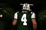 EAST RUTHERFORD, NJ - DECEMBER 28: Brett Favre #4 of The New York Jets leaves the field after losing to The Miami Dolphins 24-17 after their game on December 28, 2008 at Giants Stadium in East Rutherford, New Jersey. (Photo by Al Bello/Getty Images)