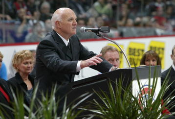 MONTREAL - NOVEMBER 19:  Lou Lamoriello speaks during Larry Robinson's jersey retirement ceremony before the NHL game of the Montreal Canadiens against the Ottawa Senators at Bell Centre on November 19, 2007 in Montreal, Quebec. (Photo by Dave Sandford/Getty Images)