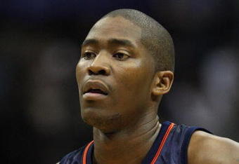 DALLAS - JANUARY 28:  Jamal Crawford #6 of the Golden State Warriors during play against the Dallas Mavericks on January 28, 2008 at American Airlines Center in Dallas, Texas.  NOTE TO USER: User expressly acknowledges and agrees that, by downloading and/or using this Photograph, user is consenting to the terms and conditions of the Getty Images License Agreement.  (Photo by Ronald Martinez/Getty Images)