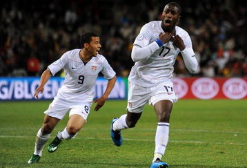BLOEMFONTEIN, SOUTH AFRICA - JUNE 24:  Jozy Altidore (R) of USA celebrates scoring his sides opening goal with his teammate Charlie Davies during the FIFA Confederations Cup Semi Final match between Spain and USA at Free State Stadium on June 24, 2009 in Bloemfontein, South Africa.  (Photo by Jasper Juinen/Getty Images)
