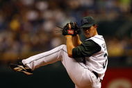 ST. PETERSBURG, FL - APRIL 6: Pitcher James Shields #33 of the Tampa Bay Devil Rays delivers a pitch against the Toronto Blue Jays on April 6, 2007 at Tropicana Field in St. Petersburg, Florida. (Photo by Eliot J. Schechter/Getty Images)