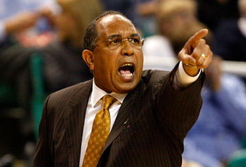 GREENSBORO, NC - MARCH 19:  Head coach Tubby Smith of the Minnesota Golden Gophers yells to his team against the Texas Longhorns during the first round of the NCAA Division I Men's Basketball Tournament at the Greensboro Coliseum on March 19, 2009 in Greensboro, North Carolina.  (Photo by Streeter Lecka/Getty Images)