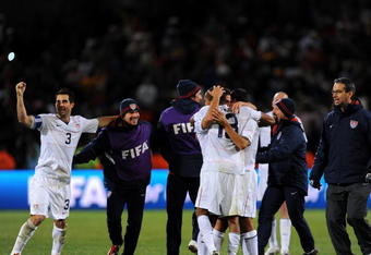 BLOEMFONTEIN, SOUTH AFRICA - JUNE 24:  USA players celebrate victorious at the end of their FIFA Confederations Cup Semi Final match against Spain at Free State Stadium on June 24, 2009 in Bloemfontein, South Africa. USA won the match 2-0.  (Photo by Jasper Juinen/Getty Images)