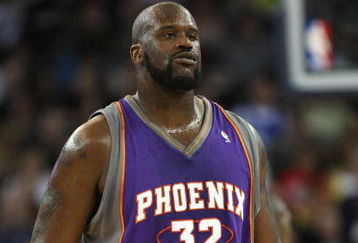 OAKLAND, CA - MARCH 15:  Shaquille O'Neal #32 of the Phoenix Suns looks on against the Golden State Warriors during an NBA game on March 15, 2009 at Oracle Arena in Oakland, California. NOTE TO USER: User expressly acknowledges and agrees that, by downloading and or using this photograph, User is consenting to the terms and conditions of the Getty Images License Agreement.  (Photo by Jed Jacobsohn/Getty Images)