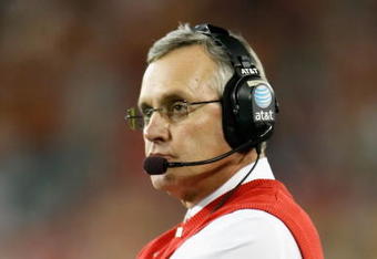 GLENDALE, AZ - JANUARY 05:  Head coach Jim Tressel of the Ohio State Buckeyes looks on during the Tostitos Fiesta Bowl Game against the Texas Longhorns on January 5, 2009 at University of Phoenix Stadium in Glendale, Arizona.  (Photo by Jeff Gross/Getty Images)