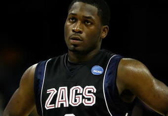 MEMPHIS, TN - MARCH 27:  Jeremy Pargo #2 of the Gonzaga Bulldogs looks on against the North Carolina Tar Heels during the NCAA Men's Basketball Tournament South Regionals at the FedExForum on March 27, 2009 in Memphis, Tennessee.  (Photo by Joe Murphy/Getty Images)