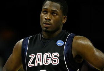 MEMPHIS, TN - MARCH 27:  Jeremy Pargo #2 of the Gonzaga Bulldogs looks on against the North Carolina Tar Heels during the NCAA Men's Basketball Tournament South Regionals at the FedExForum on March 27, 2009 in Memphis, Tennessee.  (Photo by Joe Murphy/Getty Images)