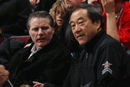 MONTREAL - JANUARY 25:  (L-R) General Manager Garth Snow and owner Charles Wang of the New York Islanders watch the 2009 NHL All-Star game at the Bell Centre on January 25, 2009 in Montreal, Canada. (Photo by bruce Bennett/Getty Images)