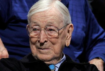 WESTWOOD, CA - JANUARY 29:  Former coach John Wooden of the UCLA Bruins watches as the Bruins take on the University of California Golden Bears at Pauley Pavilion January 29, 2009 in Westwood, California. UCLA won, 81-66.  (Photo by Kevork Djansezian/Getty Images)