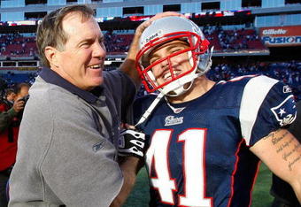 FOXBORO, MA - OCTOBER 26:  Coach Bill Belichick celebrates with Raymond Ventrone #41 of the New England Patriots after defeating the St. Louis Rams on October 26, 2008 in Foxboro, Massachusetts. The Patriots won 23-16. (Photo by Jim Rogash/Getty Images)