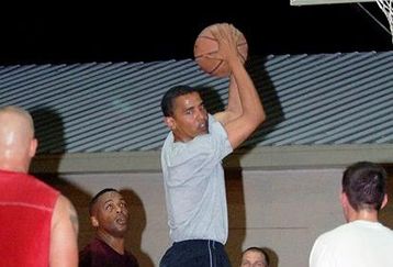 Barack-obama-basketball_feature