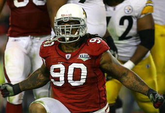TAMPA, FL - FEBRUARY 01:  Darnell Dockett #90 of the Arizona Cardinals celebrates after he sacked Ben Roethlisberger #7 of the Pittsburgh Steelers during the fourth quarter of Super Bowl XLIII on February 1, 2009 at Raymond James Stadium in Tampa, Florida.  (Photo by Jamie Squire/Getty Images)