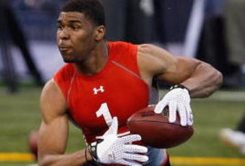 INDIANAPOLIS, IN - FEBRUARY 22:  Wide receiver Ramses Barden of Cal Poly State catches the football during the NFL Scouting Combine presented by Under Armour at Lucas Oil Stadium on February 22, 2009 in Indianapolis, Indiana. (Photo by Scott Boehm/Getty Images)