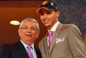 NEW YORK - JUNE 25:  NBA Commissioner David Stern poses for a photograph with the seventh overall draft pick by the Golden State Warriors,  Stephen Curry during the 2009 NBA Draft at the Wamu Theatre at Madison Square Garden June 25, 2009 in New York City. NOTE TO USER: User expressly acknowledges and agrees that, by downloading and/or using this Photograph, User is consenting to the terms and conditions of the Getty Images License Agreement.  (Photo by Jim McIsaac/Getty Images)