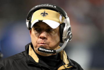 CHICAGO - DECEMBER 11:  Head coach Sean Payton of the New Orleans Saints looks on against the Chicago Bears at Soldier Field on December 11, 2008 in Chicago, Illinois.  (Photo by Jonathan Daniel/Getty Images)