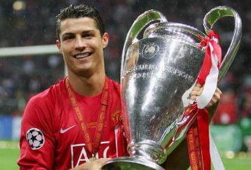 MOSCOW - MAY 21:  Cristiano Ronaldo of Manchester United poses with the trophy following his team's victory during the UEFA Champions League Final match between Manchester United and Chelsea at the Luzhniki Stadium on May 21, 2008 in Moscow, Russia.  (Photo by Alex Livesey/Getty Images)