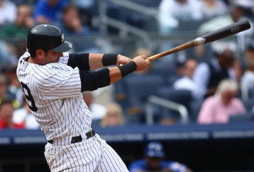 NEW YORK - JUNE 04:  Francisco Cervelli #29 of the New York Yankees at bat against the Texas Rangers during their game on June 4, 2009 at Yankee Stadium in the Bronx borough of New York City.  (Photo by Chris McGrath/Getty Images)