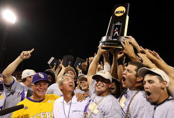 OMAHA, NE - JUNE 24:  The Louisiana State University Tigers celebrate the win over the Texas Longhorns during Game 3 of the 2009 NCAA College World Series at Rosenblatt Stadium on June 24, 2009 in Omaha, Nebraska. The Tigers defeated the Longhorns 11-4 to win the national title.  (Photo by Elsa/Getty Images)