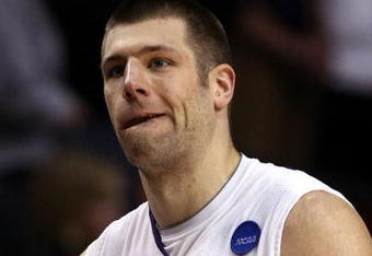 PORTLAND, OR - MARCH 21:  Jon Brockman #40 of the Washington Huskies reacts after losing to the Purdue Boilermakers during the second round of the NCAA Division I Men's Basketball Tournament at the Rose Garden on March 21, 2009 in Portland, Oregon. The Boilermakers defeated the Huskies 76-74 to advance to the Sweet 16.  (Photo by Jonathan Ferrey/Getty Images)