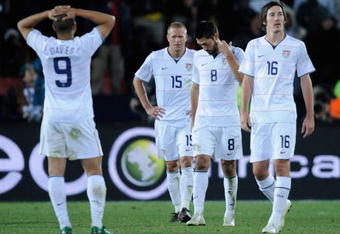 JOHANNESBURG, SOUTH AFRICA - JUNE 28:  The USA players show their dejection at the end of the FIFA Confederations Cup Final between USA and Brazil at the Ellis Park Stadium on June 28, 2009 in Johannesburg, South Africa.  (Photo by Kevork Djansezian/Getty Images)