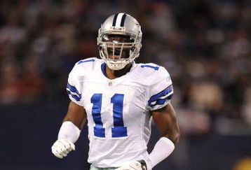 EAST RUTHERFORD, NJ - NOVEMBER 02:  Roy Williams #11 of the Dallas Cowboys in action against The New York Giants during their game on November 2, 2008 at Giants Stadium in East Rutherford, New Jersey.  (Photo by Al Bello/Getty Images)