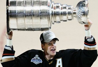 Chris-pronger-stanley-cup_crop_340x234