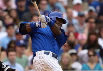 CHICAGO - JUNE 18:  Milton Bradley #21 of the Chicago Cubs bats against the Chicago White Sox during the game on June 18, 2009 at Wrigley Field in Chicago, Illinois. (Photo by Jonathan Daniel/Getty Images)