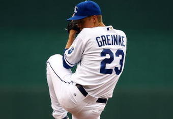KANSAS CITY, MO - JUNE 17:  Starting pitcher Zack Greinke #23 of the Kansas City Royals pitches just prior to the start of the game against  the Arizona Diamondbacks on June 17, 2009 at Kauffman Stadium in Kansas City, Missouri.  (Photo by Jamie Squire/Getty Images)