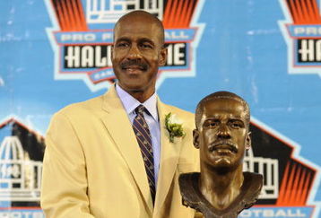 CANTON, OH - AUGUST 2: Art Monk of the Washington Redskins,  poses with his bust during the Class of 2008 Pro Football Hall of Fame Enshrinement Ceremony at Fawcett Stadium on August 2, 2008 in Canton, Ohio.   (Photo by Al Messerschmidt/Getty Images) 