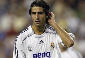 SEATTLE - AUGUST 9:  Ruben De La Red#28 of Real Madrid looks on during their friendly match against D.C. United on August 9, 2006 at Qwest Field in Seattle, Washington. (Photo by Otto Greule Jr/Getty Images) 