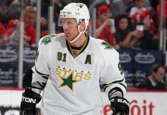 DETROIT - JANUARY 29:  Brad Richards #91 of the Dallas Stars skates during the game against the Detroit Red Wings at Joe Louis Arena on January 29, 2009 in Detroit, Michigan. (Photo by Dave Sandford/Getty Images)