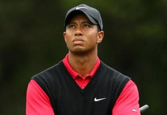 FARMINGDALE, NY - JUNE 22:  Tiger Woods waits on the 14th tee during the continuation of the final round of the 109th U.S. Open on the Black Course at Bethpage State Park on June 22, 2009 in Farmingdale, New York.  (Photo by Ross Kinnaird/Getty Images)