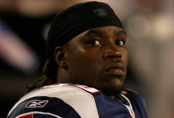 FOXBORO, MA - AUGUST 22: Laurence Maroney #39 of the New England Patriots sits out the second half against the Philadelphia Eagles during preseason action at Gillette Stadium on August 22, 2008 in Foxboro, Massachusetts. (Photo by Jim Rogash/Getty Images)