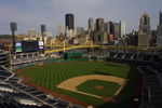 6 MAY 2001:   A general view oft PNC Park in Pittsburgh, Pennsylvania. DIGITAL IMAGE  Mandatory Credit: Tom Pidgeon/Allsport