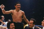LONDON - JUNE 20:  Alexis Arguello of Nicaragua celebrates his WBC Lightweight Championship after defeating Jim Watt of Great Britain on June 20, 1981 in London, England.  (Photo by Getty Images) 