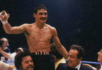 LONDON - JUNE 20:  Alexis Arguello of Nicaragua celebrates his WBC Lightweight Championship after defeating Jim Watt of Great Britain on June 20, 1981 in London, England.  (Photo by Getty Images) 